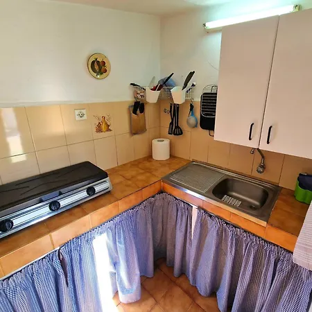 Small Cozy House Susana 度假居